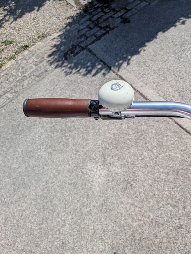 Ladies retro city bike for sale