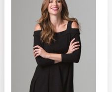 Kim & Cami Black Off-the-Shoulder Tunic Top Size L