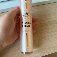Bperfect Mrs Glam Strobe cream