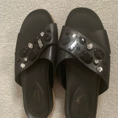 Sandal