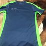 Boys nike top size S Image 2