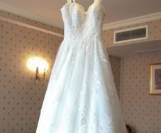 Wedding dress