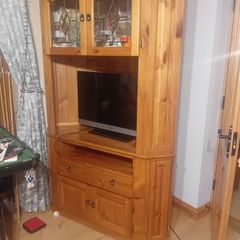 tv unit. Solid Mexican pine. Storage unit. Glass cabinet