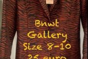 jacket Bnwt gallery jacket 8/10 rust animal print