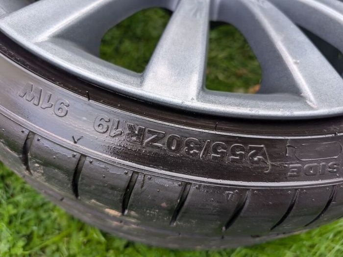 R19  5X120 genuine BMW wheels