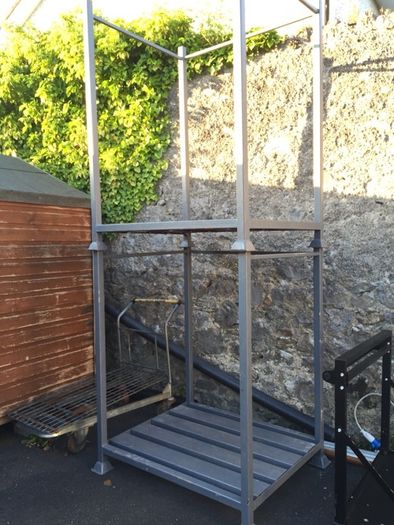 1 x Pallet rack stackable warehouse shelving Racking