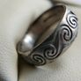Vintage 925 Sterling Silver Celtic spiral band Ring size Q - 5.0g Image 3