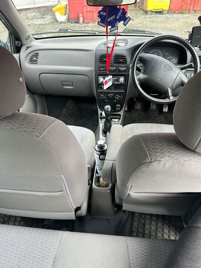 2003 Kia Rio