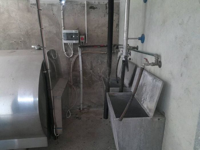 Milking machine