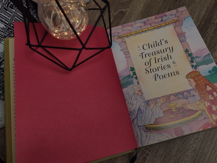 A Child's Treasury of Irish Stories and Poems ! Hardcover ! 2004 ! by Gill & Macmillan !