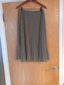 Primark  Pleated Skirt.  S.14.