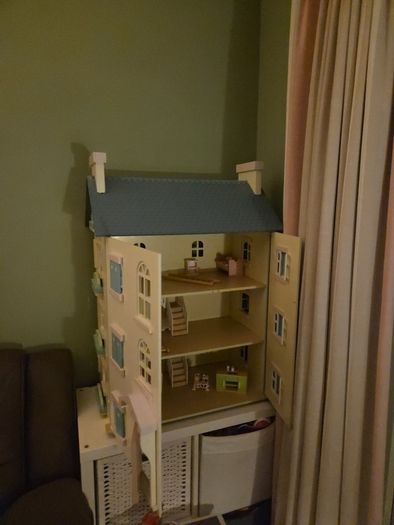 doll house real wood