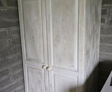 Cupboard free to take