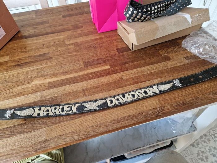 Vintage  Harley Davidson  belt and buckle