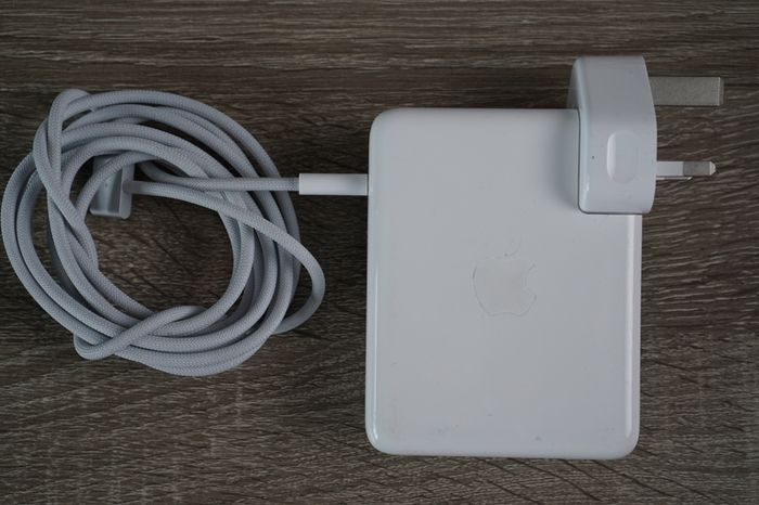 MacBook Pro 16" 2021 M1 Pro | 16GB | 512GB | 99% Battery