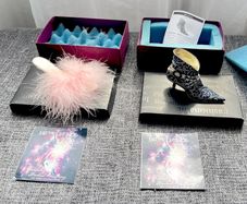 2 Raine "Just the Right Shoe" collectible figurine,