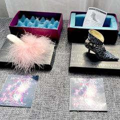 2 Raine "Just the Right Shoe" collectible figurine,