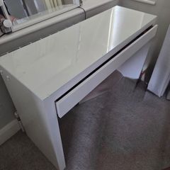 IKEA MALM dressing table