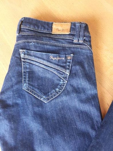 Pepe Jeans - slim fit, low waist