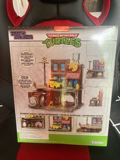Teenage Mutant Ninja Turtles Lair - New and Sealed