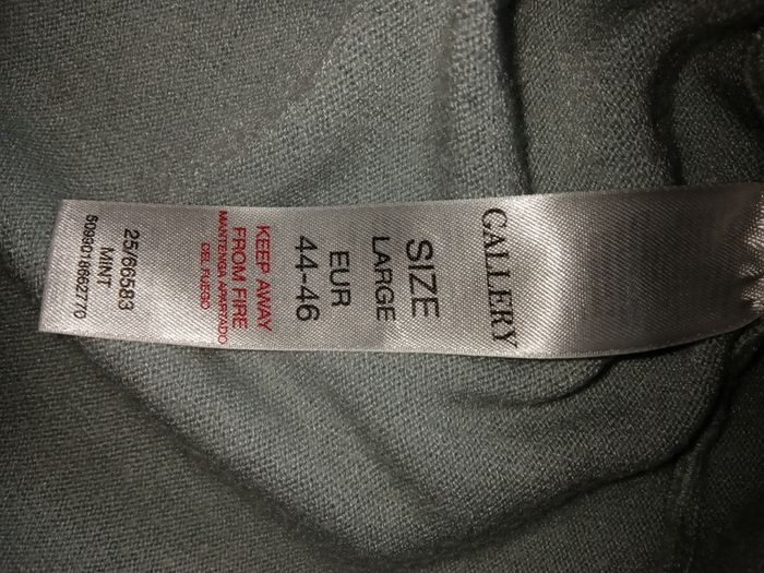 Gallery jumper