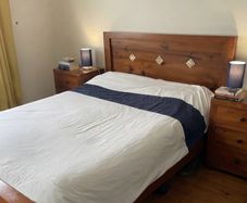 King bed & Locker set