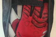 Adidas predator goalkeeper gloves pro fingersave football soccer size 9