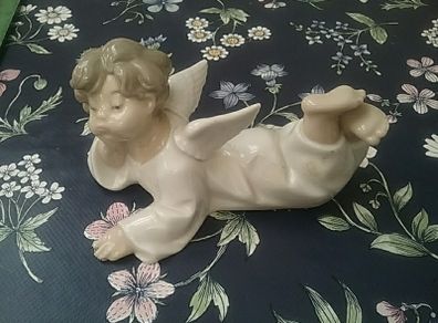 Angel Choir Boy by Lladro
