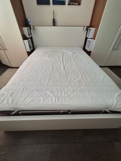 Ottoman bed and mattress