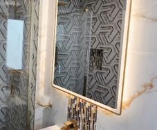 LED Mirrors Ensuite Many Sizes and Shapes Bathroom Bedroom Bluetooth Speakers Demister Antifog Fog Free Makeup Dual LED Bright Light Adjustable Brightness Touch Sensor