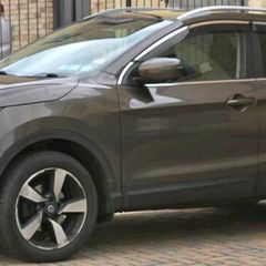 Nissan qashqai 1.5L  Diesel,  Brown