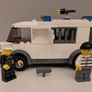 Lego Town City Police - Prisoner Transport - set  7245-1 - released 2005 Image 5