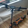 Kugo G2 Max electric scooter Image 2