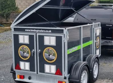 4 birth dog trailer