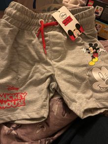 BNWT mickey mouse shorts 3-4