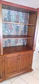 linen press