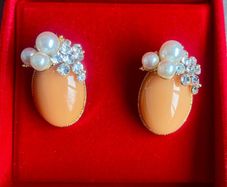 Brand new Pearl & Stone Stud Earrings
