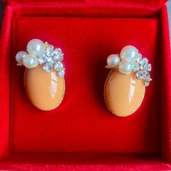 Brand new Pearl & Stone Stud Earrings