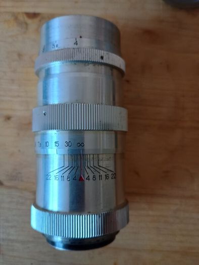 Jupiter 11 135mm f/4 lens