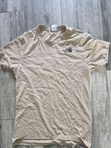 The North face beige t shirt