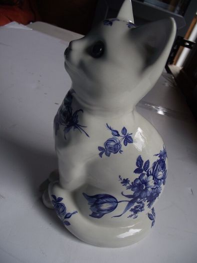 Vintage Set of 3 Ceramic cats by Just Cats & Co. Staffordshire - Circa 1980's