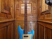Hagstrom Futurama Bass 1960's