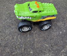 monster truck
