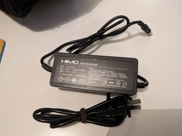 HIMO electric scooter in black