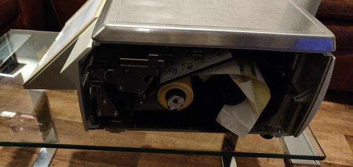 Avery Berkel M202 Scales