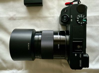 Sony A6400 Camera + Sony 50mm f/1.8 OSS Lense