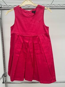 Tommy Hilfiger girl's dress, Age 6 (Free girls clothes/items for first buyer to offer asking price on this)