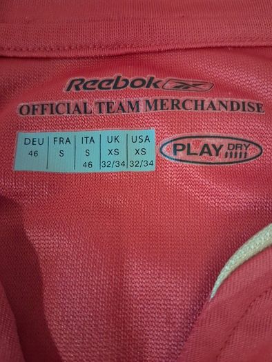 Liverpool Jersey. Official Reebok Liverpool FC European Home Jersey 2005 To 2006. Authentic Original. Not A Modern Day Remake.