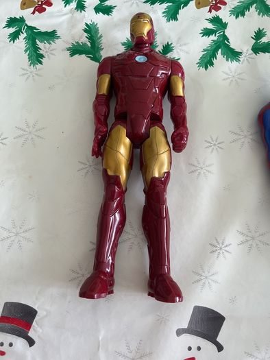 4Marvel figures job lots