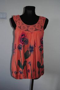 Nice italian top size UK12/14 EUR40/42 Postage included
